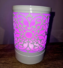 Load image into Gallery viewer, White Damask Sillicone Flip Dish Warmer
