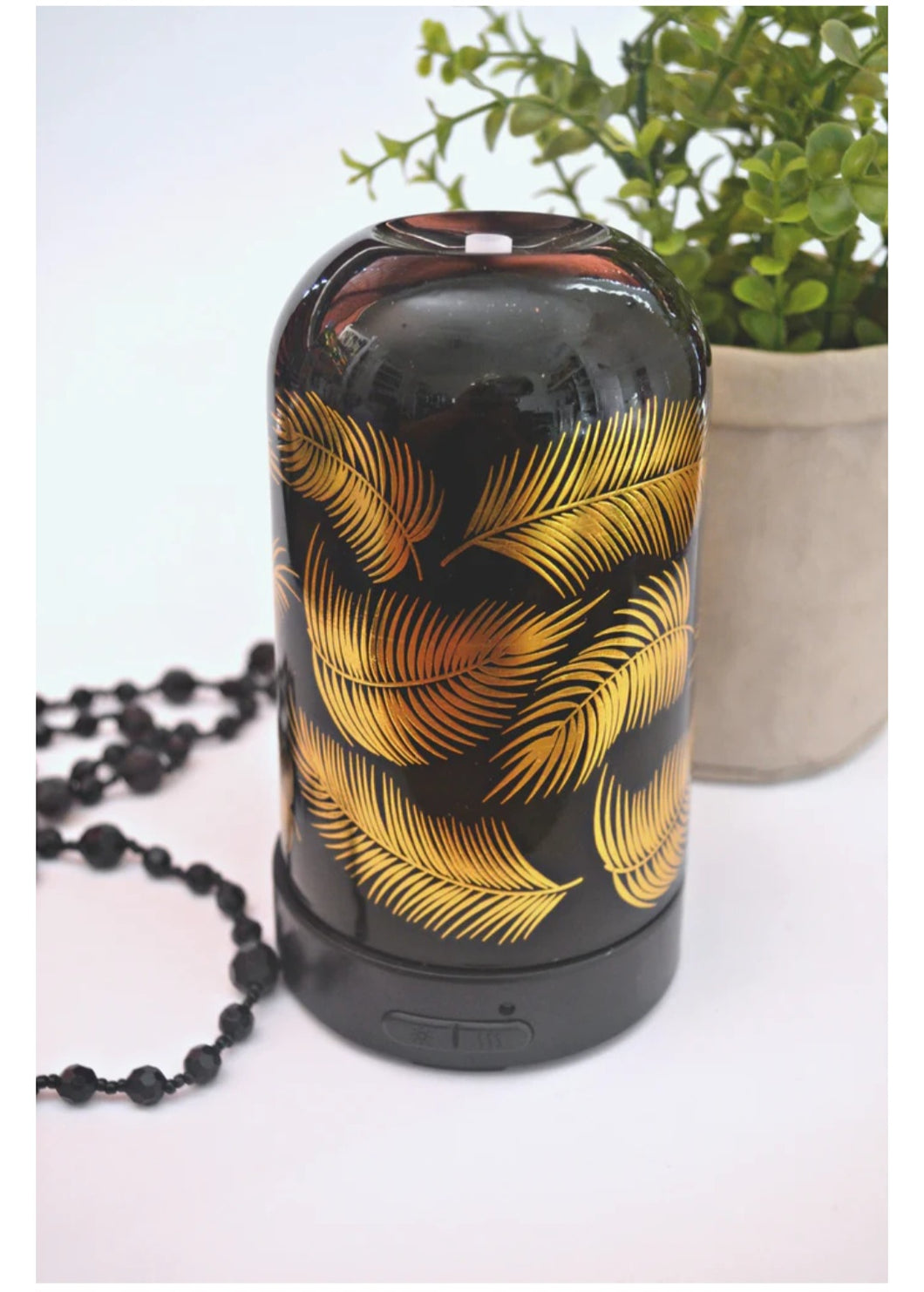 Ultrasonic Black & Gold Feather Diffuser